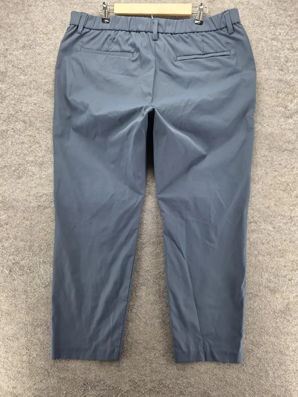 Banana Republic Pants Mens 40x29 Blue Chino Slim Microfiber Polyester Elastic